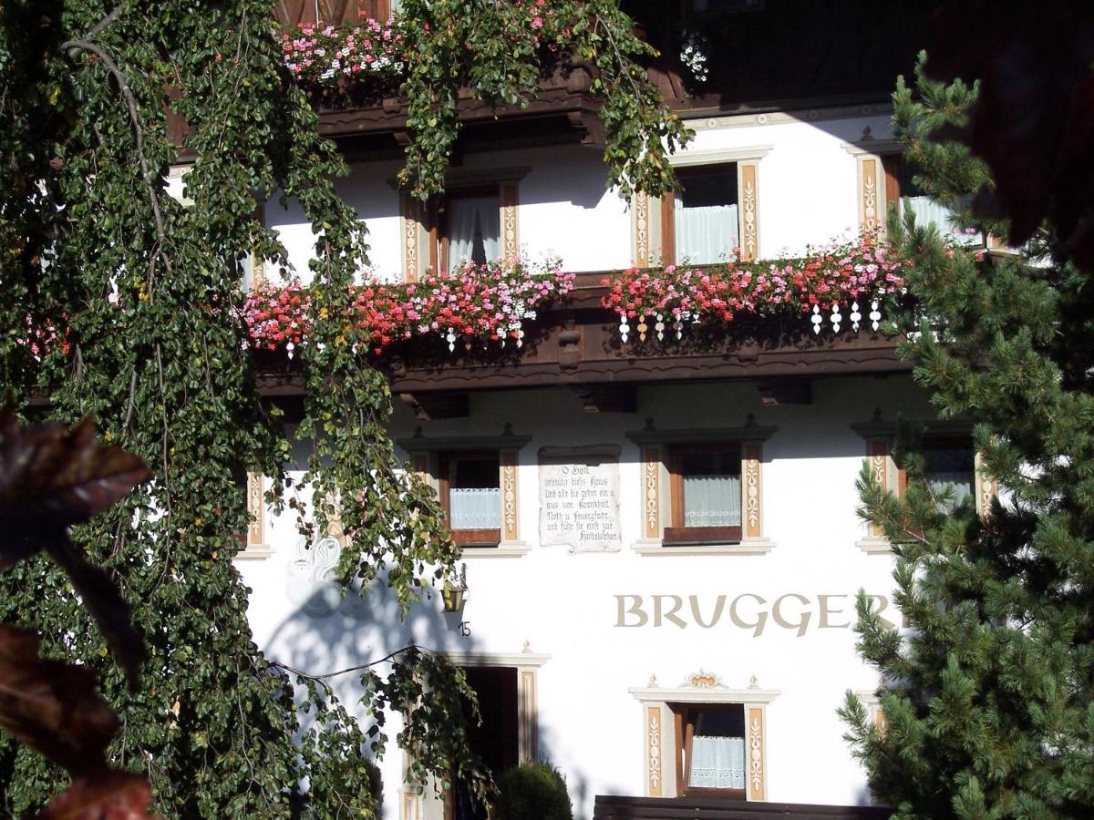 Gaestehaus Bruggerhof 호텔 란켄펠트 외부 사진